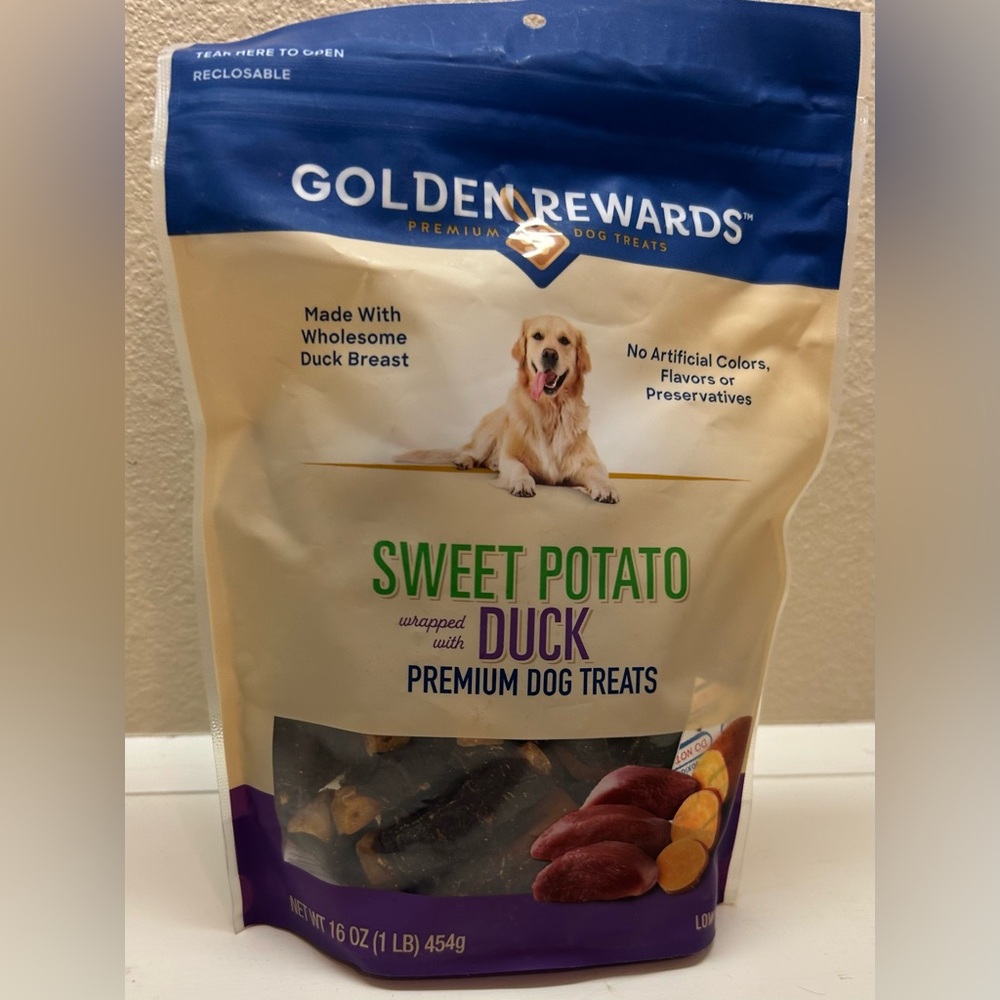 Golden Rewards Sweet Potato Duck Dog Treats